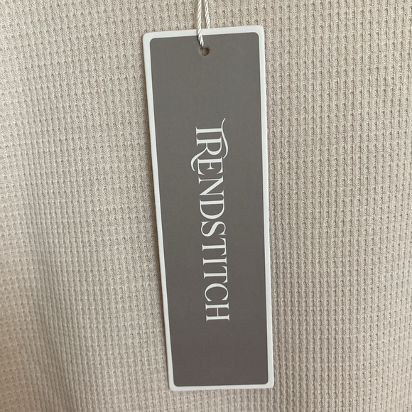 6-7 Piece Resellers Bundle, all New In Package, Women's, Various Sizes from S- L - Picture 10 of 13